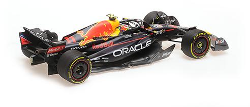 RED BULL RB18  Mexican GP 2022 (S. Perez)/MINICHAMPS 1/18ミニカー