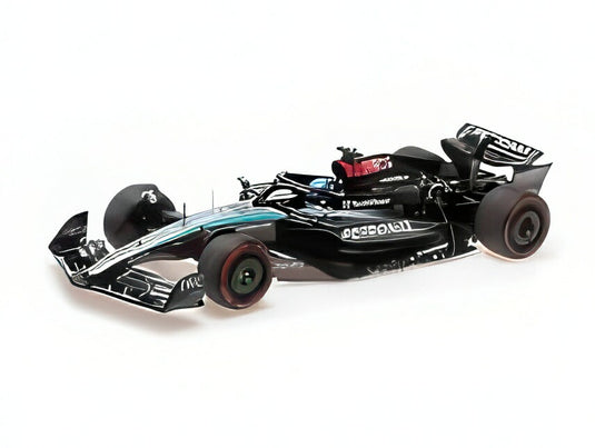 【予約】MERCEDES GP F1 W15 EQ PERFORMANCE TEAM AMG PETRONAS #63 イギリスGP 2024 ジョージラッセル ブラック/シルバー/グリーン/ MINICHAMPS 1/18 ミニカー