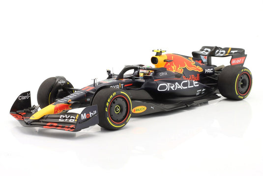 Sergio Perezセルジオペレス Red Bullレッドブル Racingレーシング RB18
