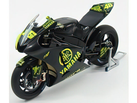YAMAHA  YZRM1 N 46 TEST SEPANG MOTOGP 2007 VALENTINO ROSSI  BLACK/ミニチャンプス 1/12ミニカー