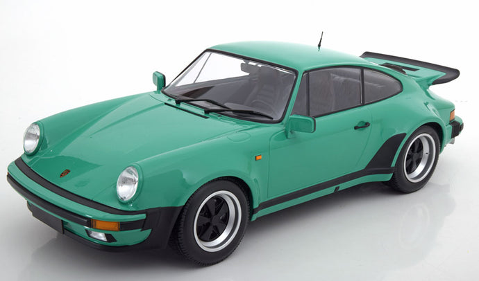 Porsche 911 (930) Turbo 1977 グリーン 限定100個/ MINICHAMPS 1/12 ミニカー