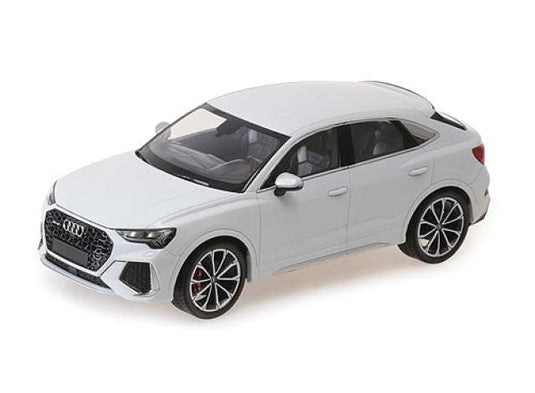 2019 Audi RSQ3 ホワイトメタリック/MINICHAMPS 1/18ミニカー