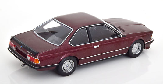 BMW 635 CSI 1982　レッドメタリック/ MINICHAMPS 1/18 ミニカー