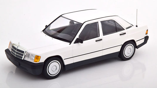 Mercedes 190E W201 1982 限定702個/ MINICHAMPS 1/18 ミニカー
