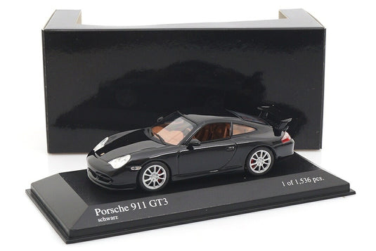 Porsche 911 (996) GT3 Schwarz Minichamps 1:43 400062024