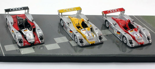 アウディ R8 2002 1-2-3フィニッシュ 3台セット #1 #2 #3 / MINICHAMPS 1/43 ミニカー