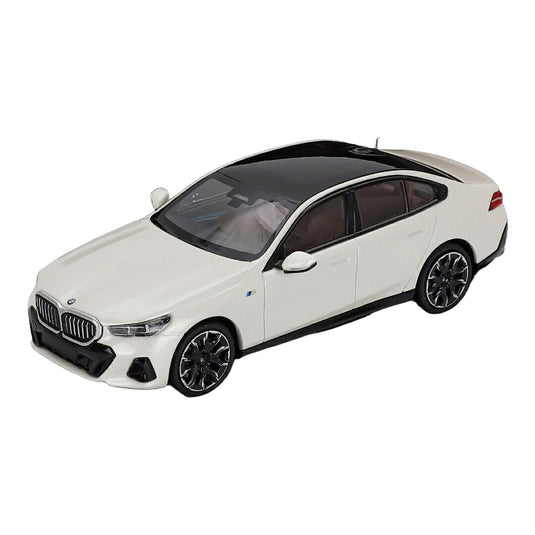 BMW i5 G60 2024 ホワイト / MINICHAMPS 1/43 ミニカー