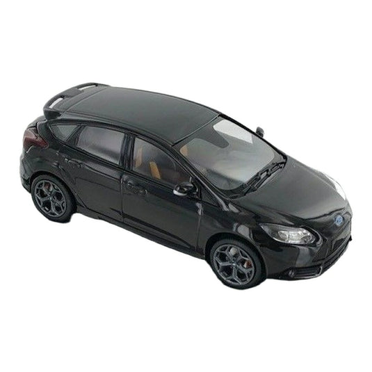 Fordフォード Focus ST 2011 ブラック / Minichamps 1/43 ミニカー
