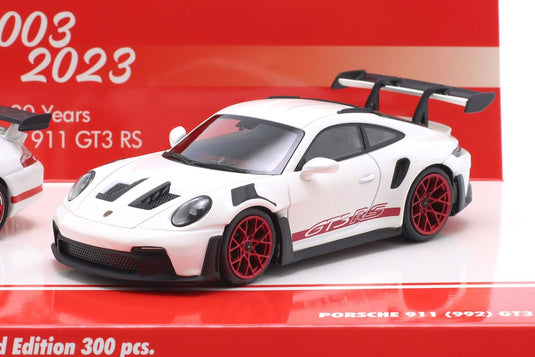 Porscheポルシェ 911 GT3 RS 996 2003 & 992 2023 2台セット ホワイト 300台限定 / MINICHAMPS 1/43 ミニカー