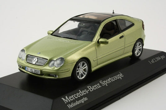 Mercedes-Benz C-Class スポーツクーペ CL203 2001 グリーンメタリック/ MINICHAMPS 1/43 ミニカー
