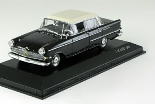 Opel Kapitan 1959 1963 ブラック ホワイト/ MINICHAMPS 1/43 ミニカー