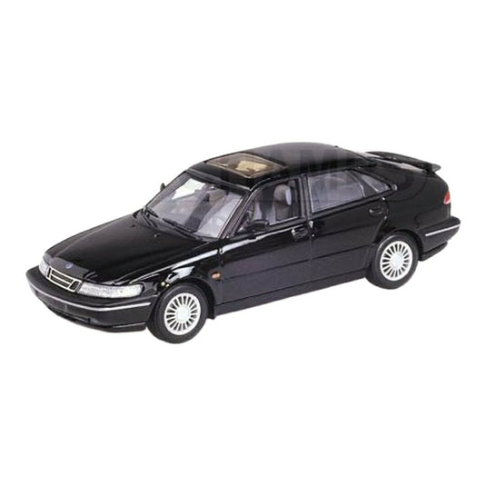 Saabサーブ 900 サルーン 1995 ブラック / Minichamps 1/43 ミニカー