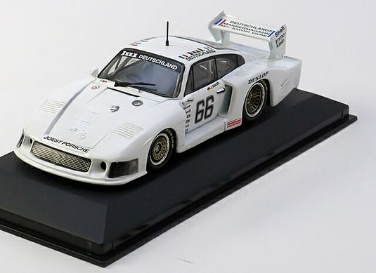 ポルシェ935 モビーディック 1981 / MINICHAMPS 1/43 ミニカー