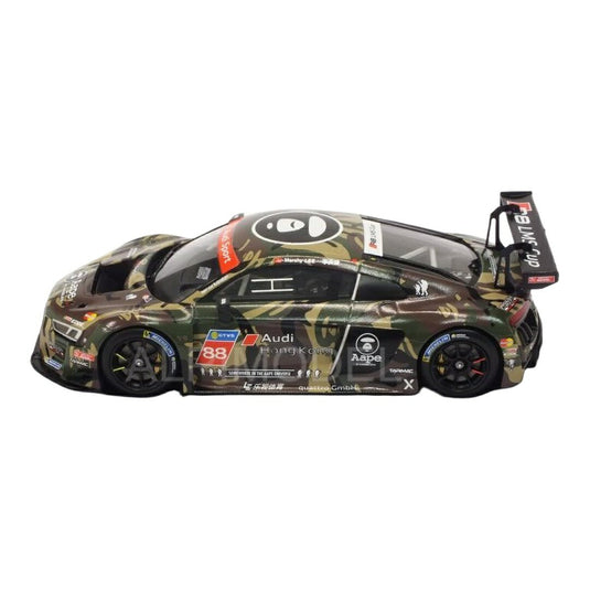 Audiアウディ R8 LMS