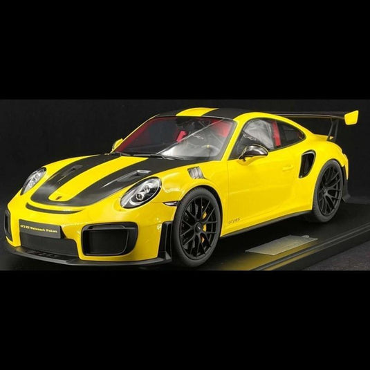 Porsche 911 GT2 RS 991型 2018年モデル ヴァイザッハパッケージ レーシングイエロー/Minichamps 1/8ミニカー ポルシェ特注