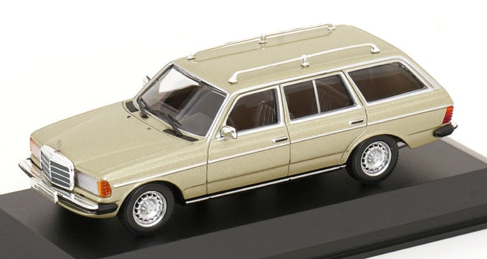 Mercedes 230 TE S123 コンビ 1982 Maxichampsコレクション/ MINICHAMPS 1/43 ミニカー