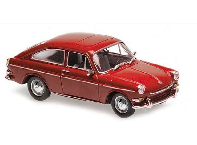 1966 Volkswagen 1600 TL レッド/Maxichamps 1/43ミニカー