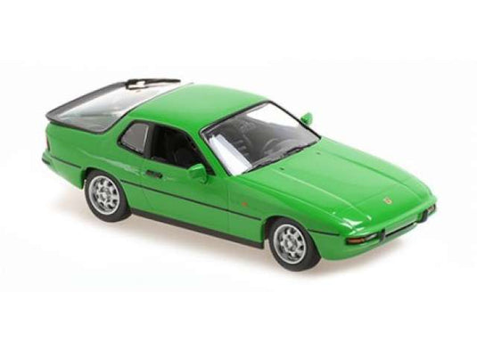 1984 ポルシェ 924 グリーン Porsche 924 ミニカー ポルシェ 924 / Maxichamps 1/43 ミニカー