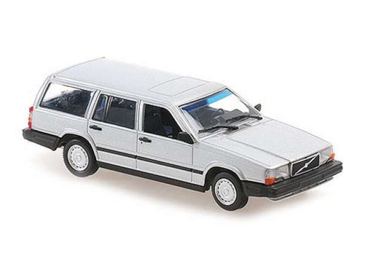 1986 ボルボ 740 ブレーク ホワイト/ Maxichamps  1/43 ミニカー