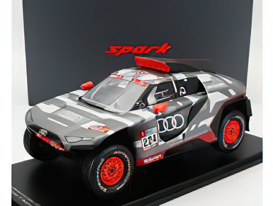 AUDI - Q E-TRON RS TEAM AUDI SPORT N 224 RALLY DAKAR 2022 M.EKSTROM - E.BERGKVIST - GREY SILVER BLACK/Spark 1/18ミニカー
