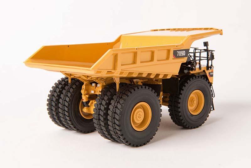 ギャラリービューアに画像をロードする, Caterpillar 789D mining truck yellow brass ダンプ / CCM 1/87 建設機械模型 工事車両
