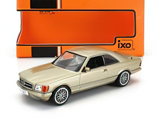 MERCEDES BENZ - S-CLASS 560SEC (C126) 1981 - GOLD/IXO 1/43ミニカー