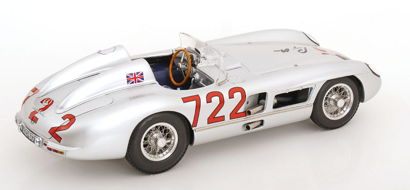 ギャラリービューアに画像をロードする, Mercedes 300 SLR W196S ミッレミリア優勝 Moss 1955 シグネチャーエディション/ CMC 1/18 ミニカー

