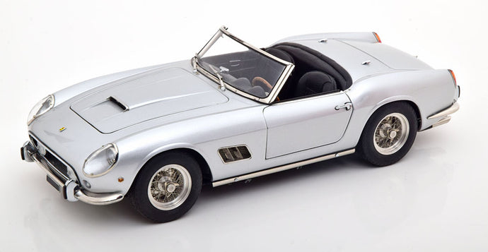Ferrari 250 California Spyder 着脱式ハードトップ付 1960 限定2500個/ CMC 1/18 ミニカー