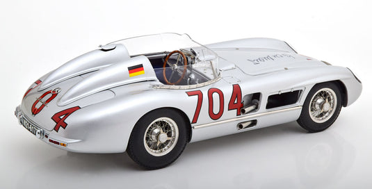 Mercedes 300 SLR No.704 ミッレミリア Herrmann 1955 シグネチャーエディション 限定400個/ CMC 1/18 ミニカー