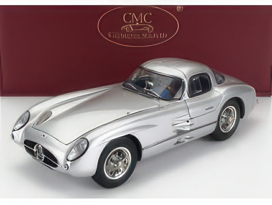 MERCEDES BENZ 300 SLR UHLENHAUT COUPE 1955 BLUE INTERIOR SILVER/CMC 1/18ミニカー