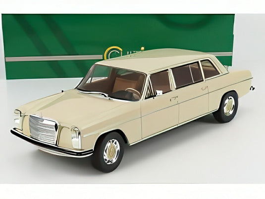 メルセデス ベンツ  230 (W114) ラング リムジン LHD 1970 - ホワイト/ CULT-SCALE MODELS 1/18 ミニカー