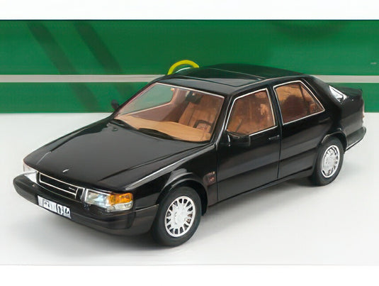 Saabサーブ 9000 Turboターボ 1985 ブラック / Cult-Scale 1/18 ミニカー