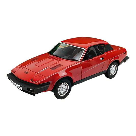 Triumphトライアンフ Tr7 クーペ 1979 レッド / Cult Scale Models 1/18 ミニカー