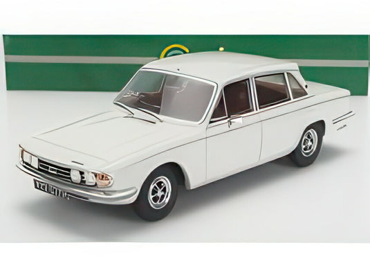 TRIUMPH 2500 1969 ホワイト/ Cult-Scale 1/18 ミニカー