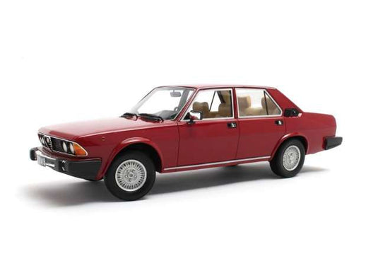 ALFA ROMEO ALFA 6 2.5 19791983 レッド/ Cult-Scale 1/18 ミニカー