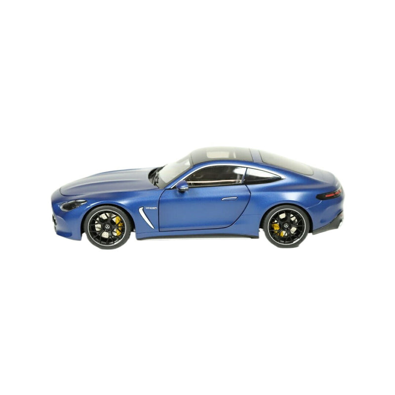 ギャラリービューアに画像をロードする, Mercedes Benz AMG GT63 V8 blue / NZG 1/18 ミニカー
