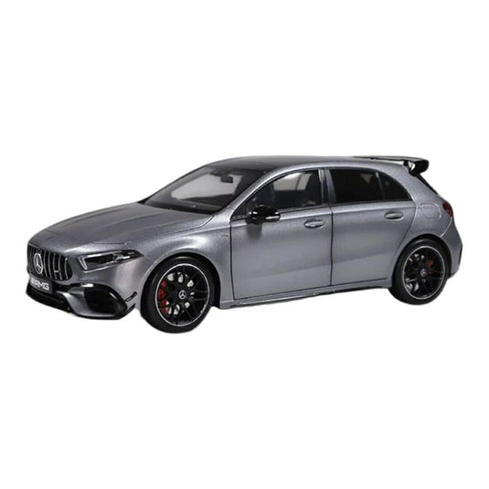 メルセデスAMG A 45 S 4MATIC+ グレー 乗用車 / NZG 1/18 ミニカー