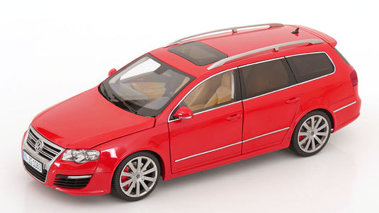 VW パサートR36 20082021 レッド / NZG 1/18 ミニカー