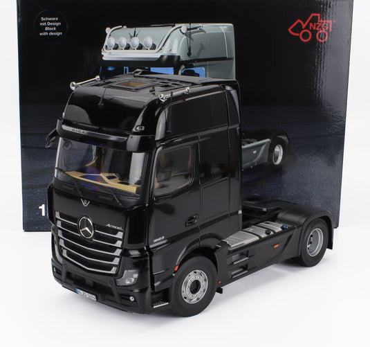 MERCEDES BENZメルセデスベンツ ACTROSアクトロス L 1863 GIGASPACEギガスペース 4x2 TRACTOR TRUCKトラクタートラック 2 ASSI  / NZG 1/18 トラック商用車
