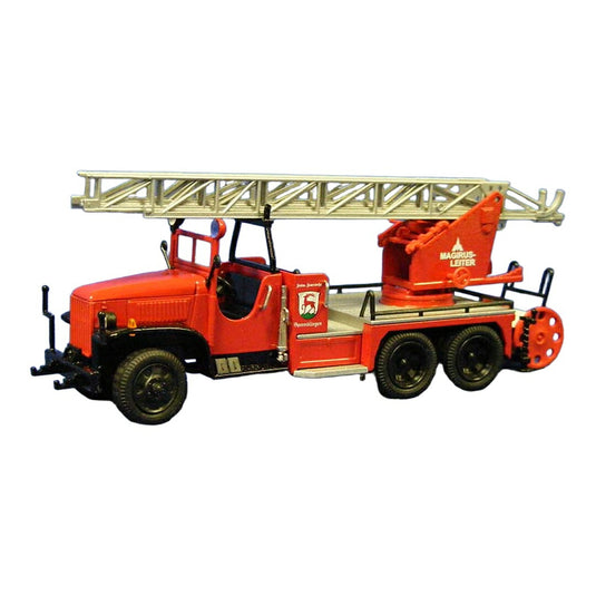 マジラス GMC 消防車 はしご車 / CONRAD 1/50 ミニカー トラック模型