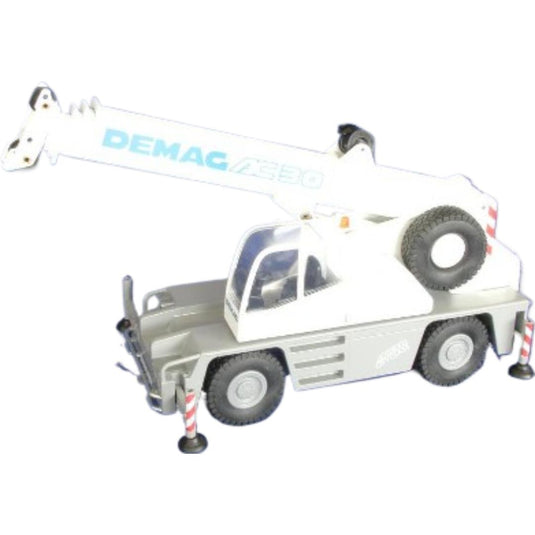 Demag AC30 RT クレーン / CONRAD 1/50 建設機械模型 工事車両