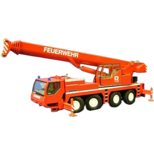 Liebherr LTM 1070-4.1 モバイルクレーン 消防仕様 / CONRAD 1/50 建設機械模型 工事車両