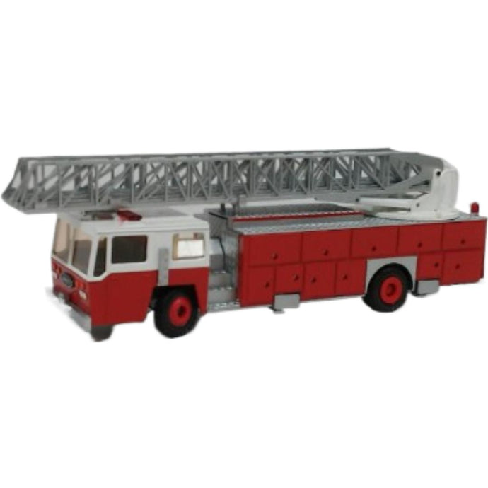 Emergency-One 2軸 はしご車 4段 110フィート / CONRAD 1/50 建設機械模型 工事車両
