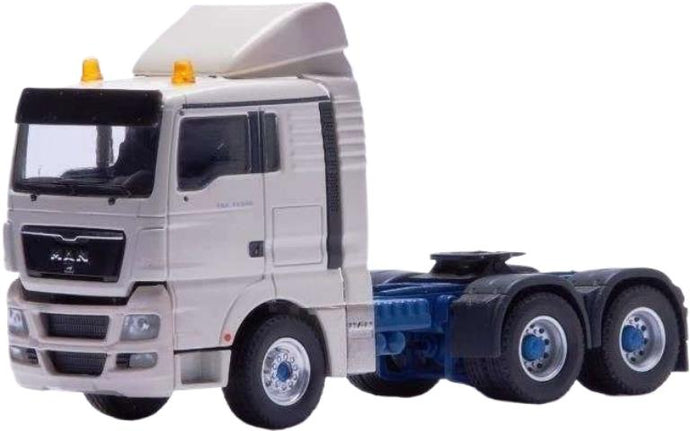 MAN TGX XL tractor unit  トラクタ / CONRAD 1/50 建設機械模型 工事車両