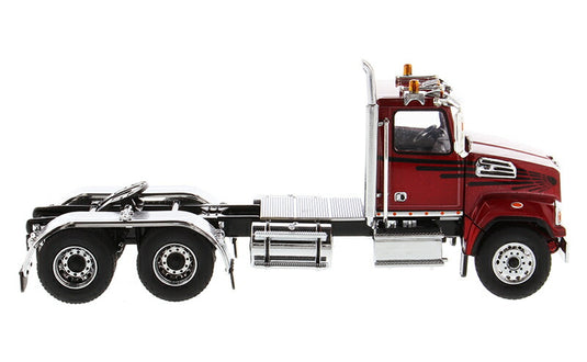 Western Star 4700 SF タンデム デイキャブ メタリックレッド トラック   / Diecast Masters 1/50 建設機械模型 工事車両