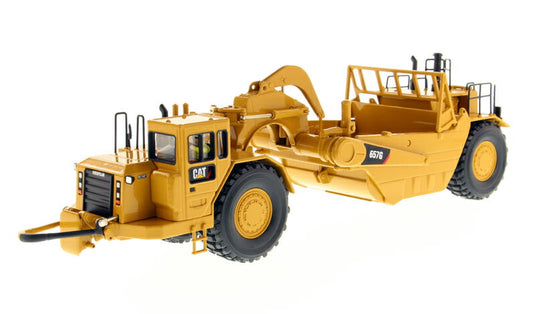 Caterpillar 657G ホイールトラクター スクレーパー - コアクラシックシリーズ / Diecast Masters 1/50 建設機械模型 工事車両