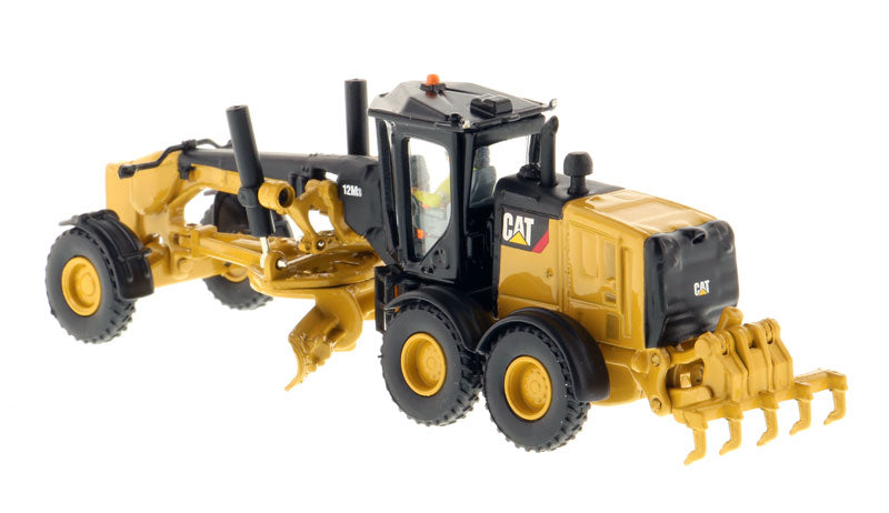 ギャラリービューアに画像をロードする, Caterpillar 12M3 モーターグレーダー - ハイラインシリーズ トレーラー   / Diecast Masters 1/87 建設機械模型 工事車両
