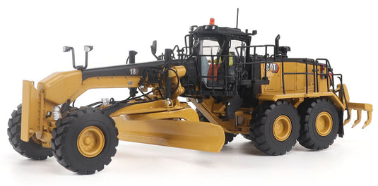 Caterpillarキャタピラー 18M3 Motor Grader High Line Series / Diecast Masters 1/50 模型