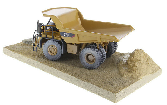 Caterpillar 770 ウェザード オフハイウェイ トラック - ウェザードシリーズ ダンプ   / Diecast Masters 1/50 建設機械模型 工事車両