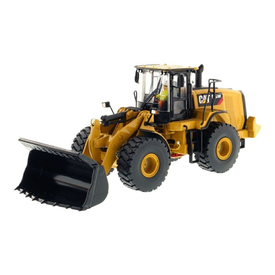 CAT 972M ホイールローダ / Diecast Masters 1/50 ミニカー 建設機械模型 工事車両